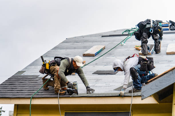 Professional Gutter Installation technician working in Cumberland, RI